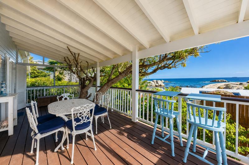To Let 3 Bedroom Property for Rent in Camps Bay Western Cape
